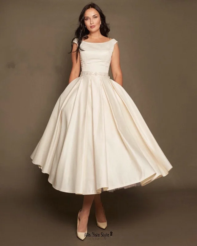 Vintage Round Neckline Tea Length Wedding Dress With Pocket