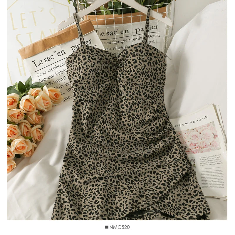 Retro leopard short pleated slim suspender skirt  2697