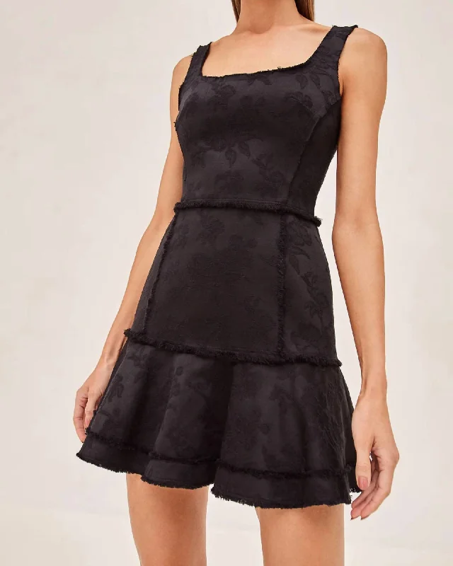 Noely Dress In Black | Black