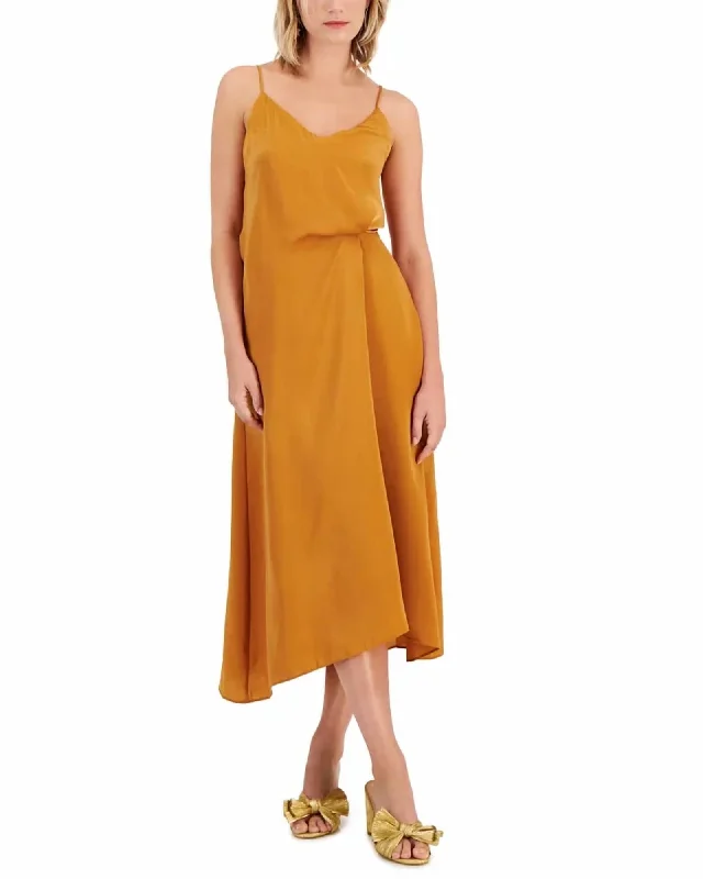 Rowan Twist Dress In Caramel | Caramel