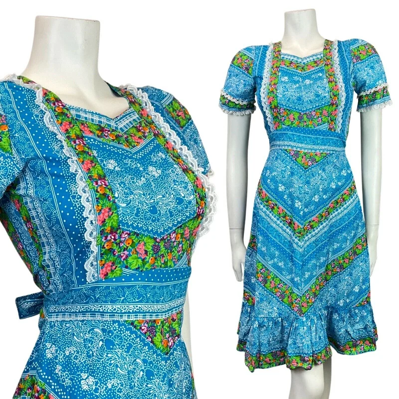 VINTAGE 70s BLUE GREEN WHITE FLORAL BERRY LACE DOTTY FOLK PRAIRIE BOHO DRESS 4